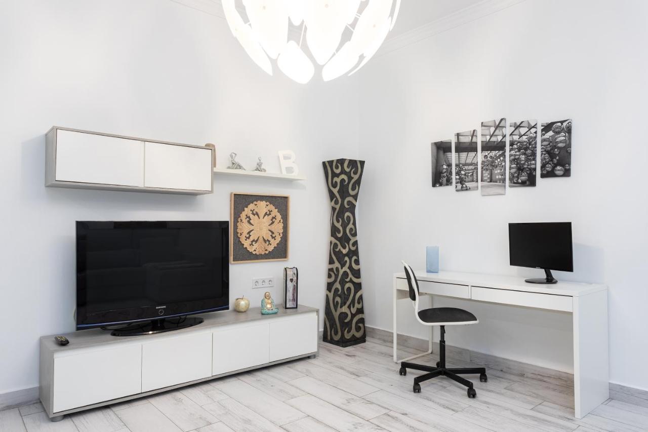 Apartamento Carmen Малага Екстер'єр фото