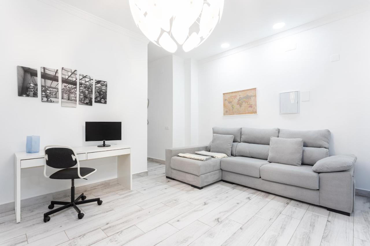 Apartamento Carmen Малага Екстер'єр фото